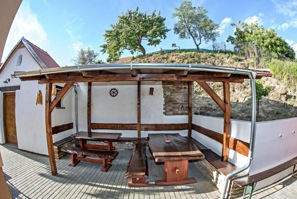 Penzion Reva Valtice Exterior foto